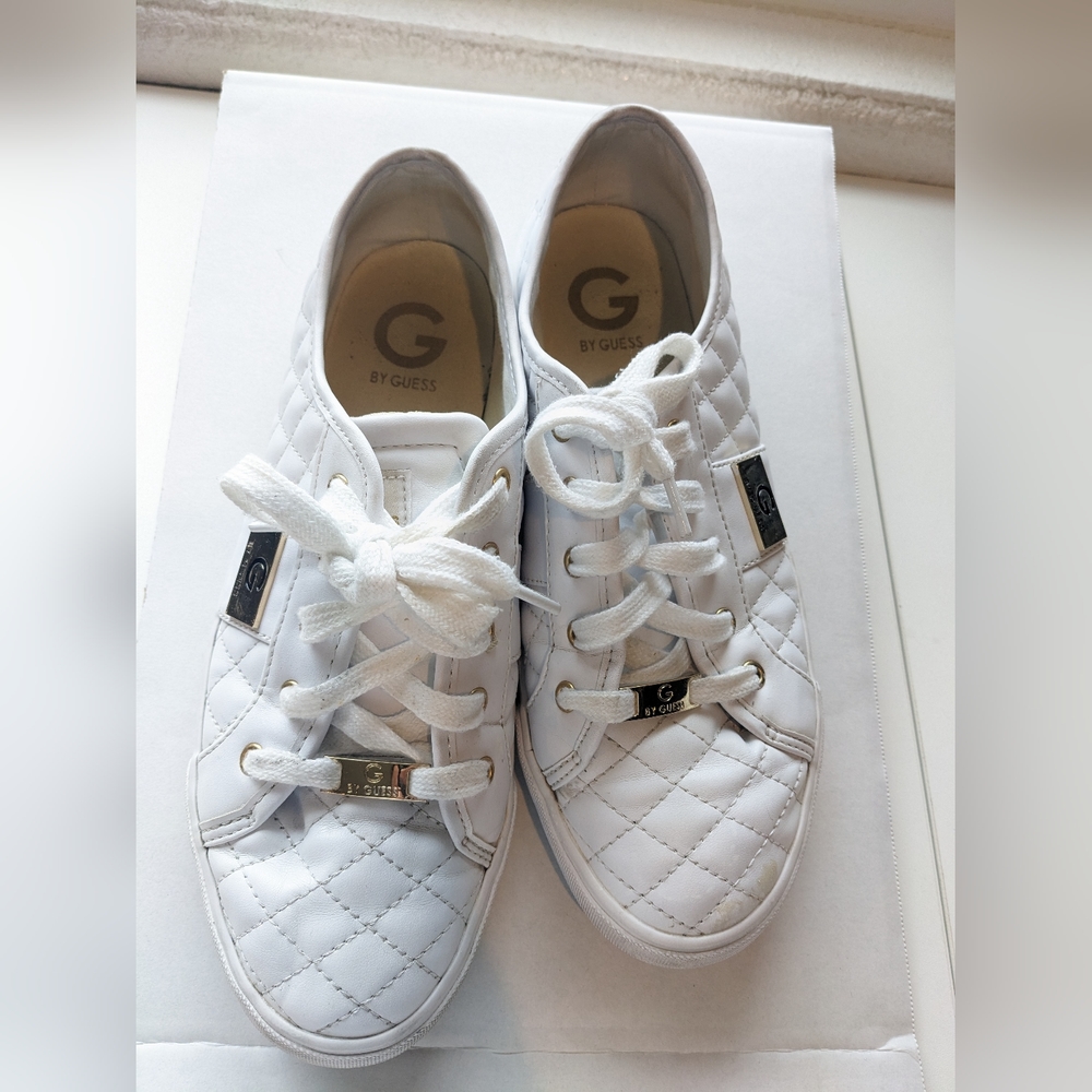 Guess Shoes size 9.5